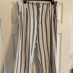 Casual flowy boat pants